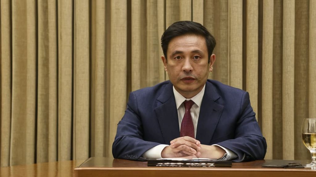 网红瓜姐因揭露娱乐圈秘密引发西安企业翻车事件的反差冲击