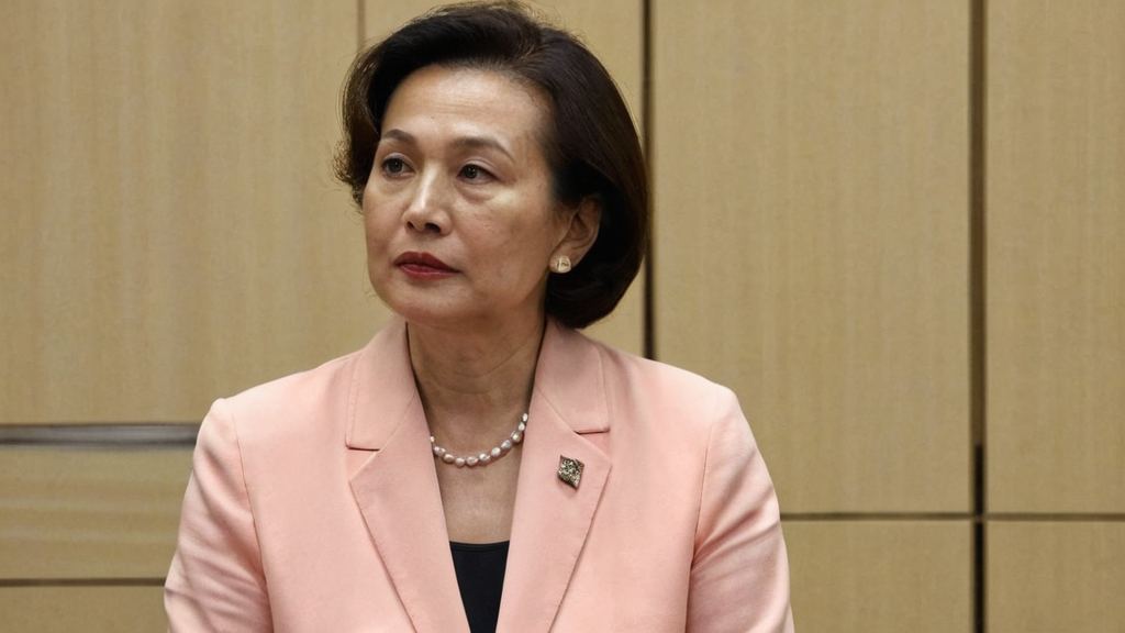 这位明星在拍摄某部剧中展现惊人身材和颜值引发吃瓜群众热议